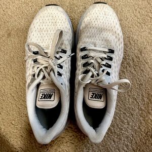 Nike Air Zoom Pegasus 35 Women’s Running Shoe Size 7